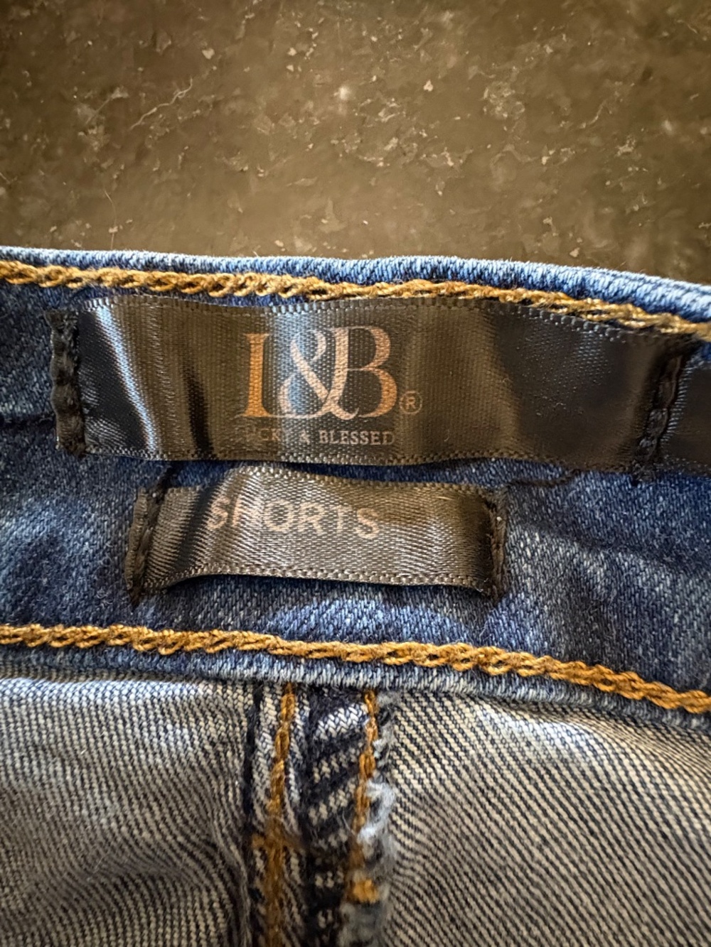 L&B Distressed Denim Shorts - Picture 7 of 10